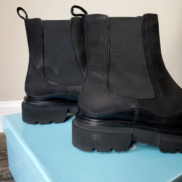 Seychelles | Savor The Moment Chelsea Combat Boot - Picture 11 of 16